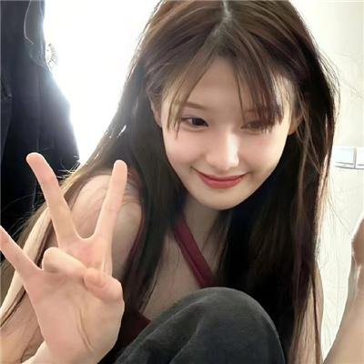 好麻烦,每天都要谈恋爱